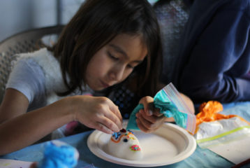 Celebrate Dia de Los Muertos around Seattle with arts and crafts