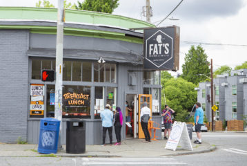Fat’s Chicken and Waffles