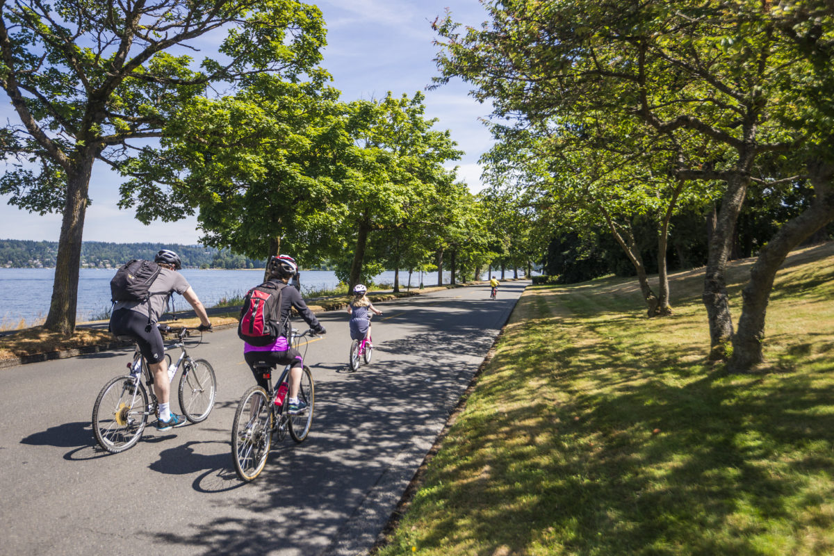 Lake Washington Boulevard closed