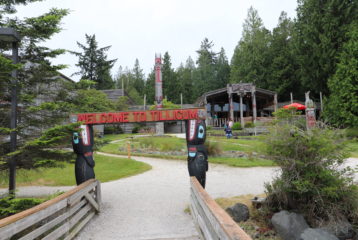 Blake Island: Tillicum Village