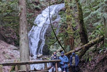 hiking teens Jillian O'Connor photo