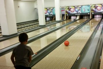 Seattle bowling with kids