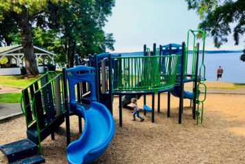playgrounds near beaches