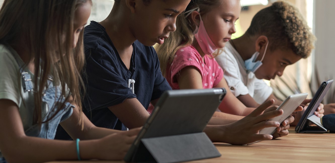 kids and social media