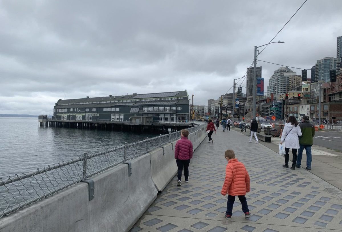Seattle waterfront with kids
