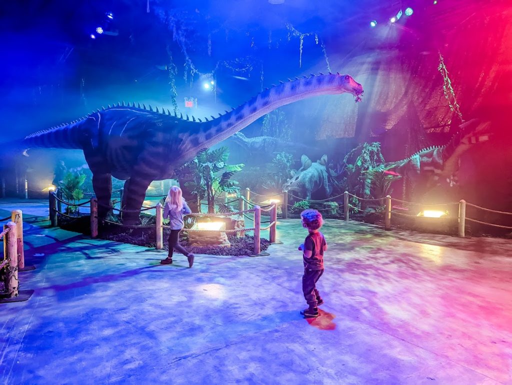 Immersive Dinosaur exhibit in Seattle