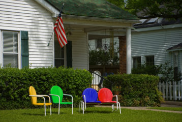 Make front yard connections all year round