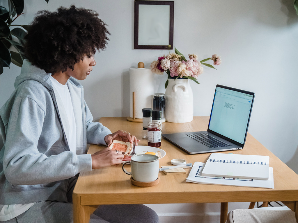 Seattle University: Could you be an MBA mom?