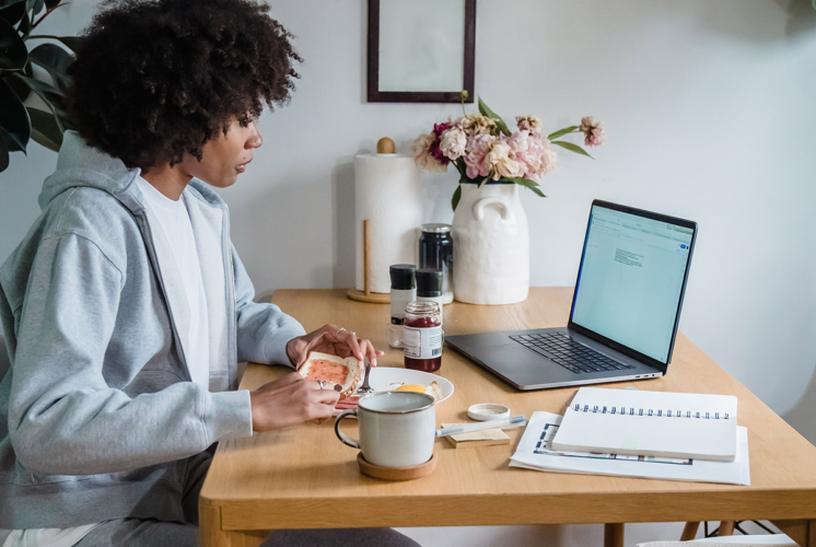 Seattle University: Could you be an MBA mom?