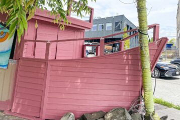 The Boat restaurant kids