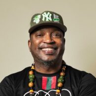 Paraeducator Ronnue McThomas