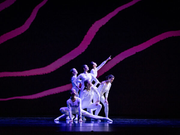 Pacific Northwest Ballet School Professional Division students in Terence Marling and Robyn Mineko Williams’ Harold and the Purple Crayon. Photo © Lindsay Thomas.