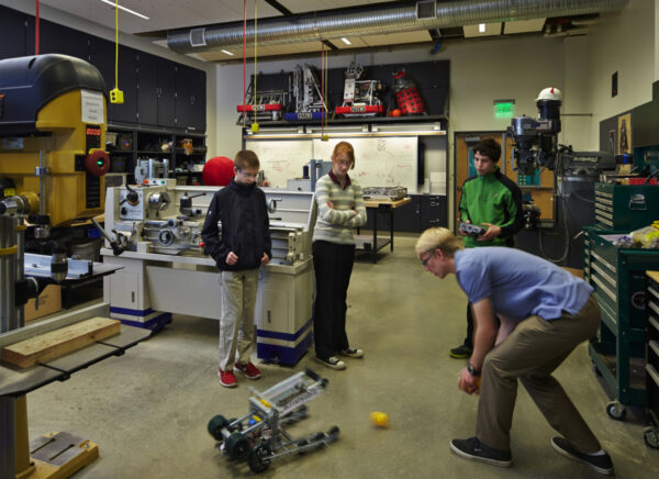 raisbeck aviation high-school