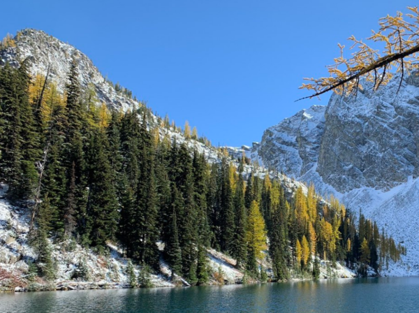 Blue Lake surrounded by golden larches in Washington’s North Cascades.