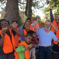 Family volunteer opportunities Seattle